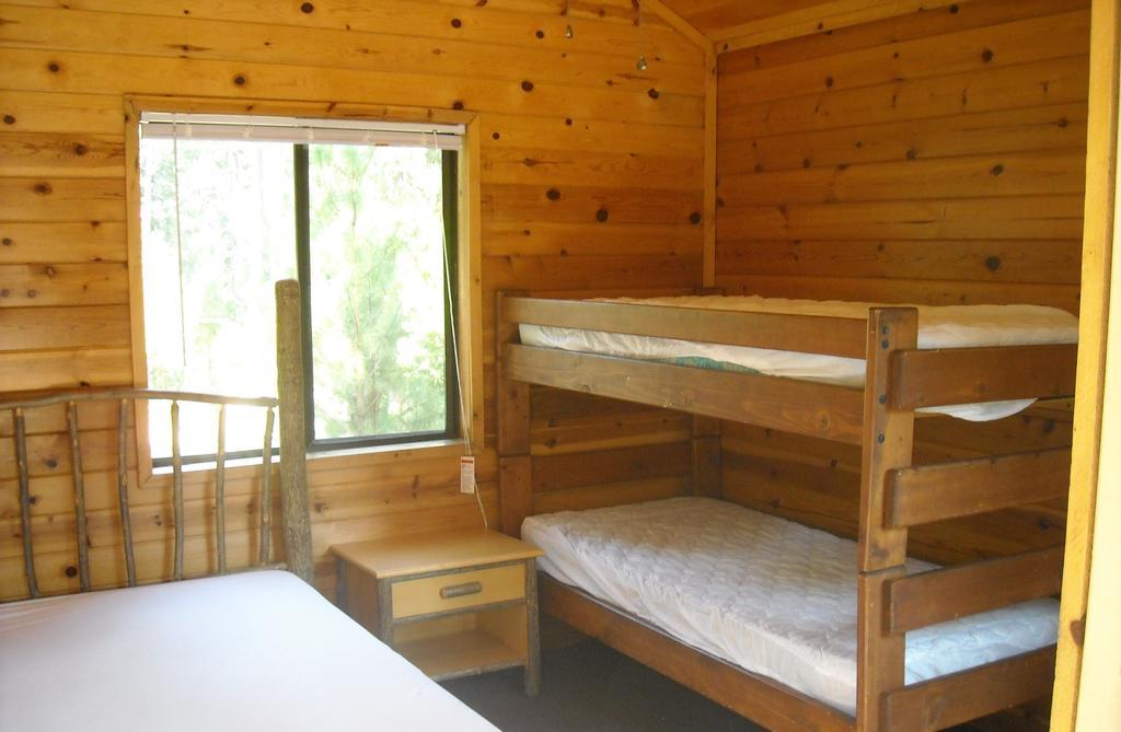 Yosemite Lakes Bunkhouse Cabin 27 Harden Flat ภายนอก รูปภาพ